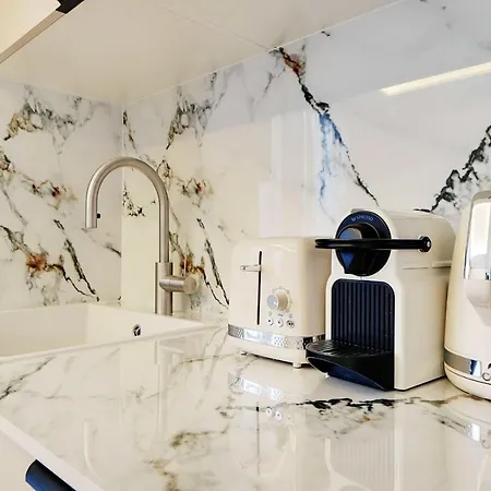Cosy 2br-6p Champs Elysees Parigi