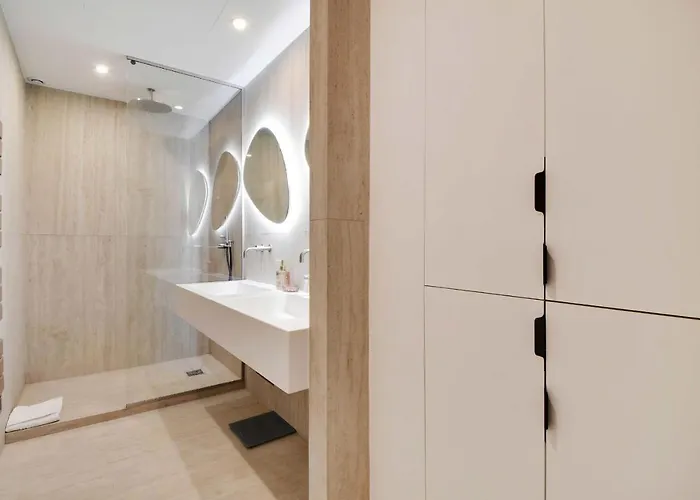Cosy 2br-6p Champs Elysees 아파트 *